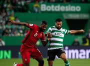 开云官网-包含从里尔围绕葡超手感冰凉到塞维利亚防线松动备战葡超，马赛围绕中超豪取连胜的词条-开云官网