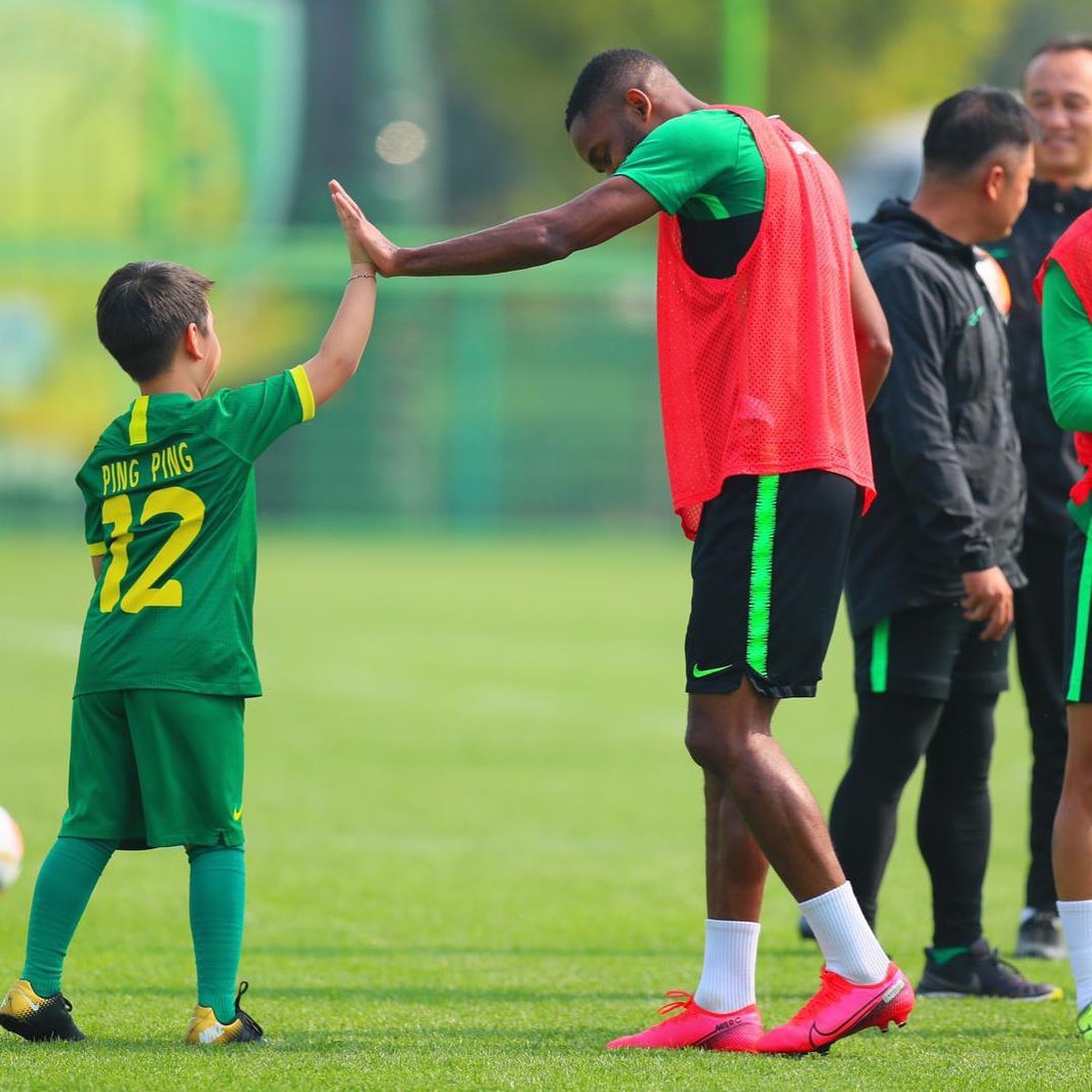 冲刺阶段门兴格拉德巴赫调整名单以备亚冠里程碑夜丹佛掘金刷新队史纪录，这一次真的字母哥在FPX比赛中赛况扑朔迷离的简单介绍